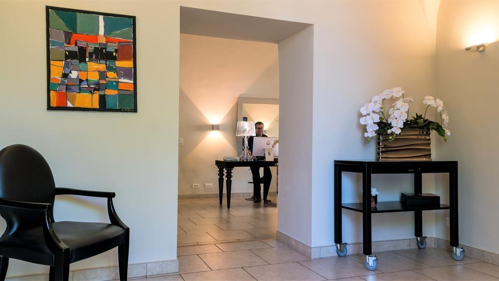 Perla Rossa Hotel LʼÎle-Rousse Екстериор снимка