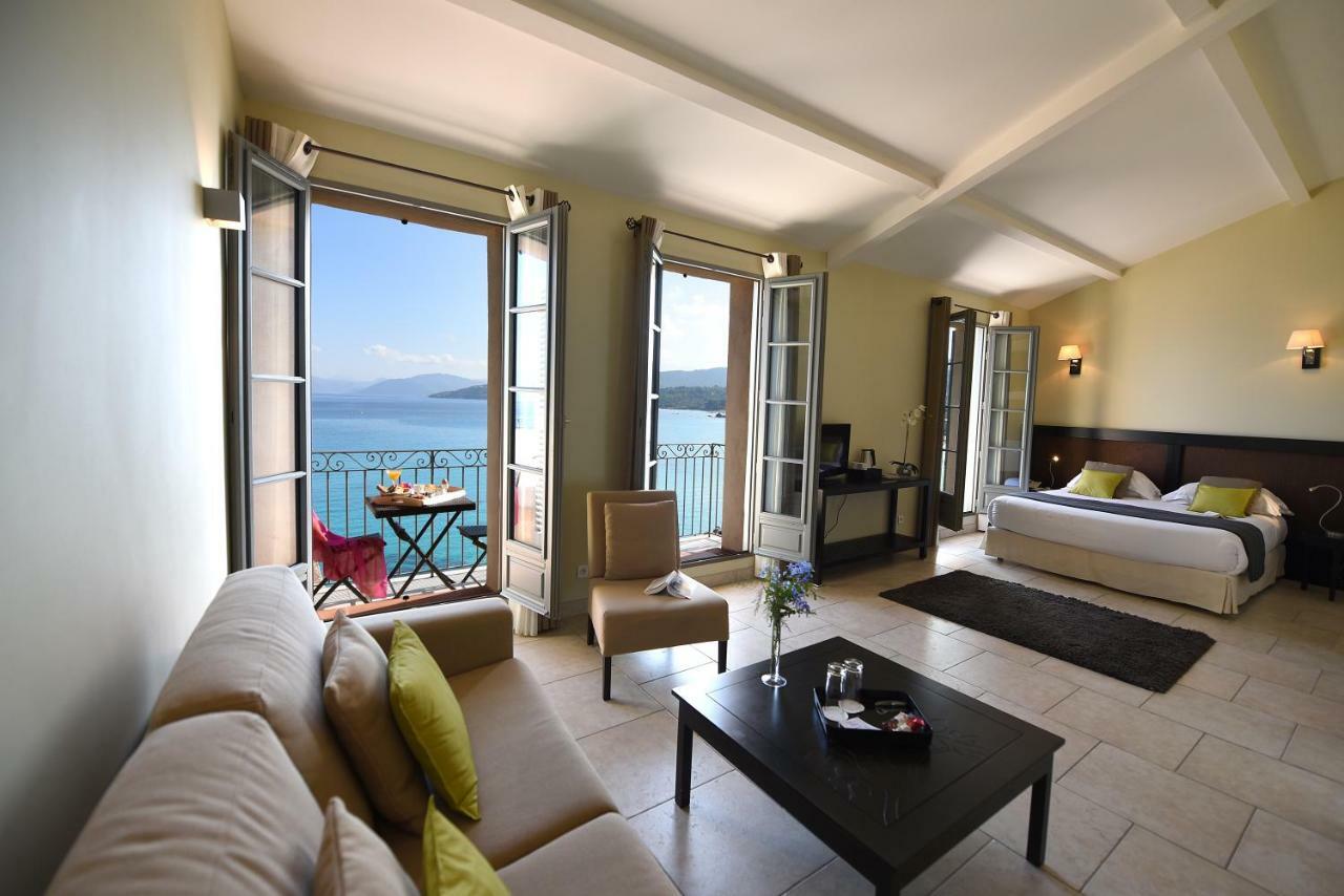Perla Rossa Hotel LʼÎle-Rousse Екстериор снимка